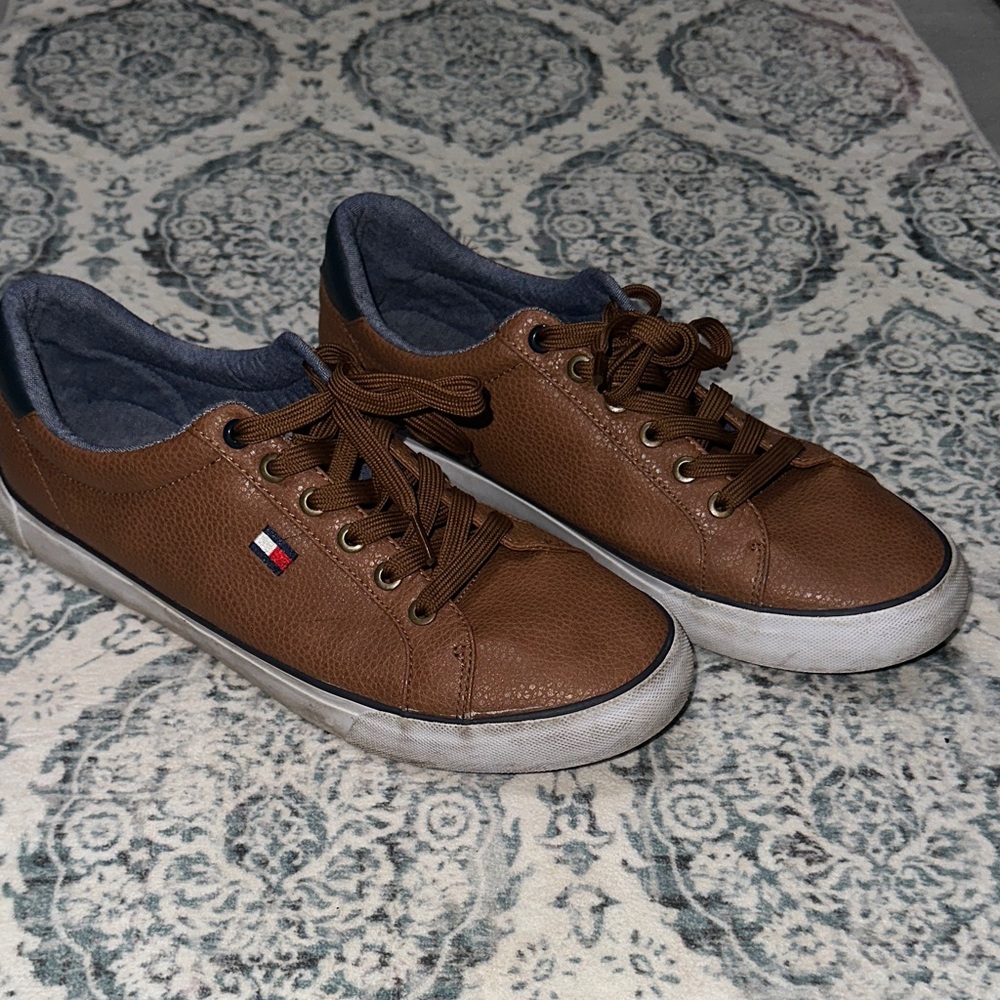 Tommy Hilfiger Men's Brown Leather Sneakers